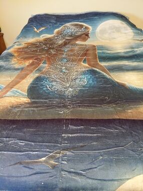 Mermaid Moonlight Plush Throw Blanket - Blue
